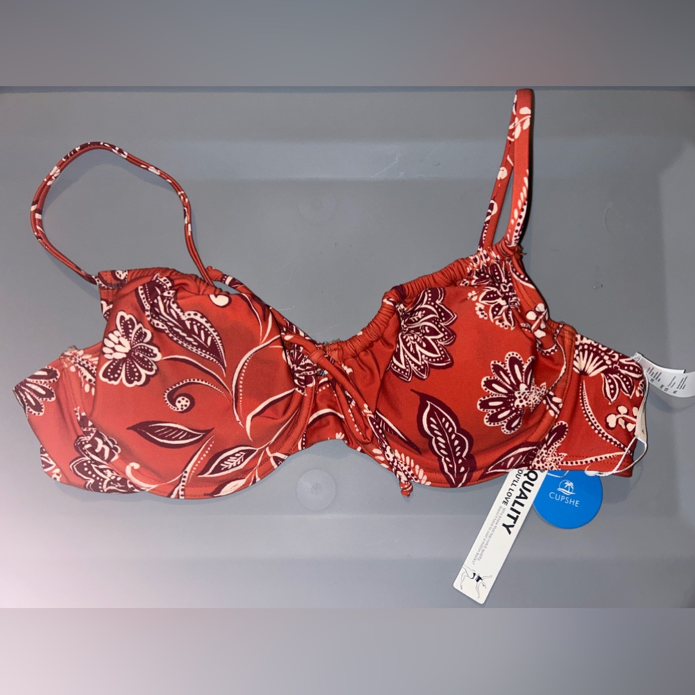 Swimsuit bikini top